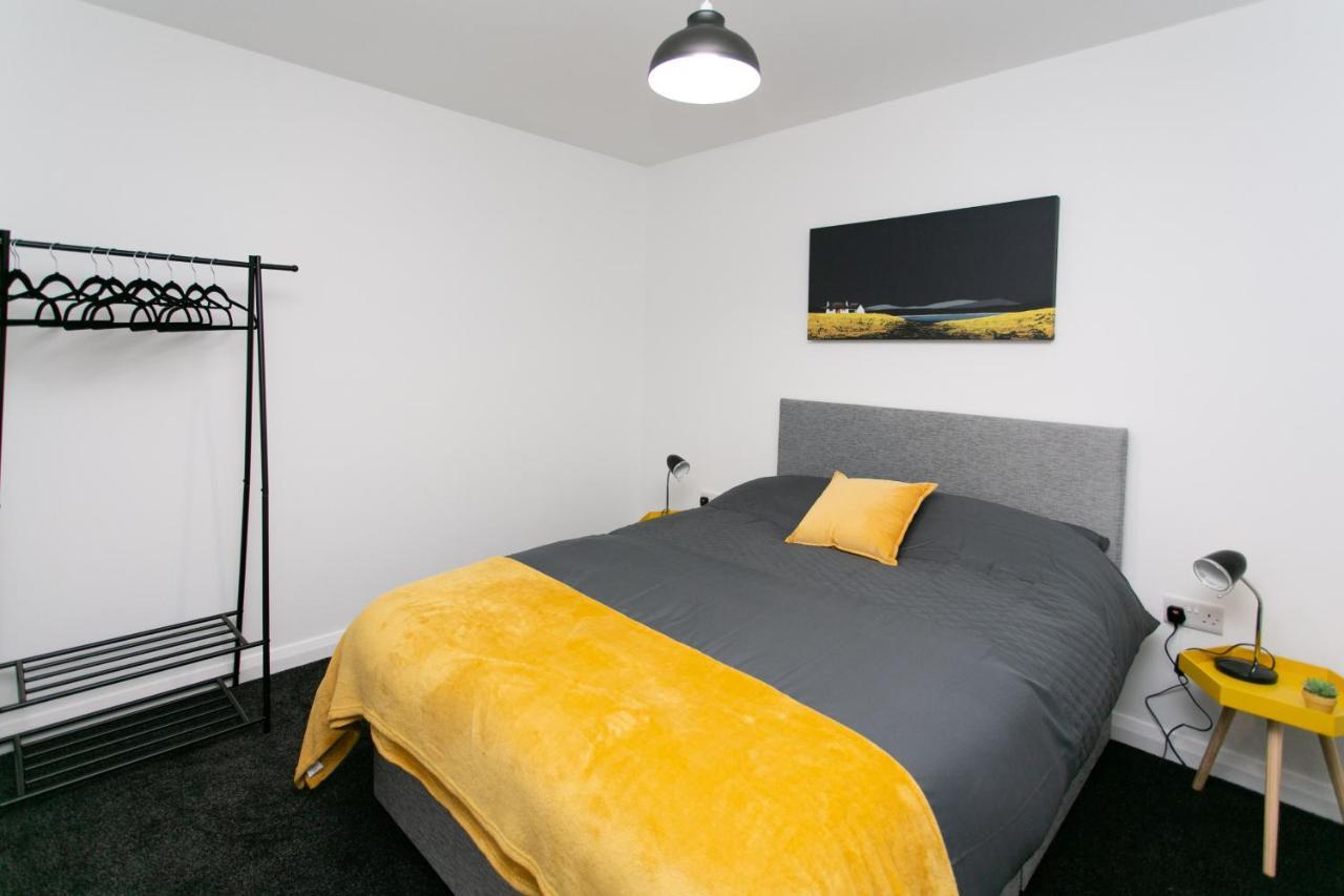 Apartment 107 Eglinton Street *
